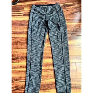 2 pairs Victoria Secret Leggings- one are Capri